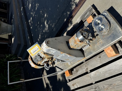 Waukesha #030, Positive Displacement Pump, Stainless Steel, 1.5" inlet/outlet, 5 HP, 1725 RPM, 208-230/460 V.