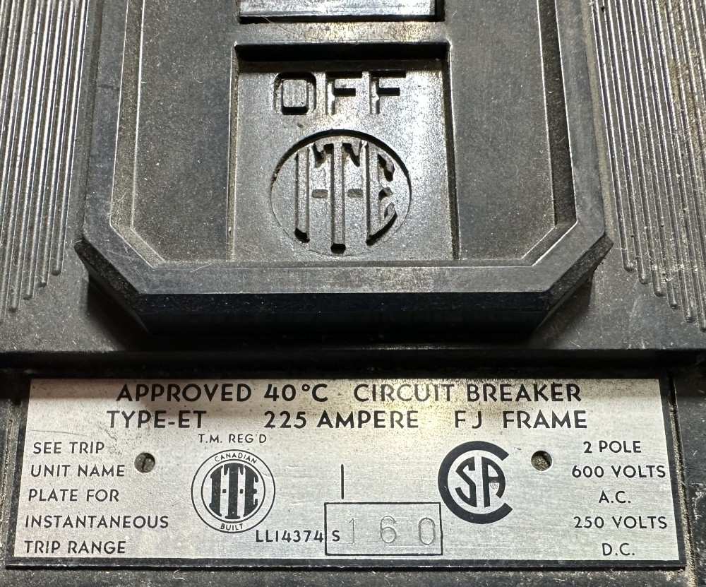 ITE, Type ET-FJ Frame, MCCB, 2-Pole, 225A Frame, 600V AC / 250V DC Max., Adjustable Magnetic Trip Unit
