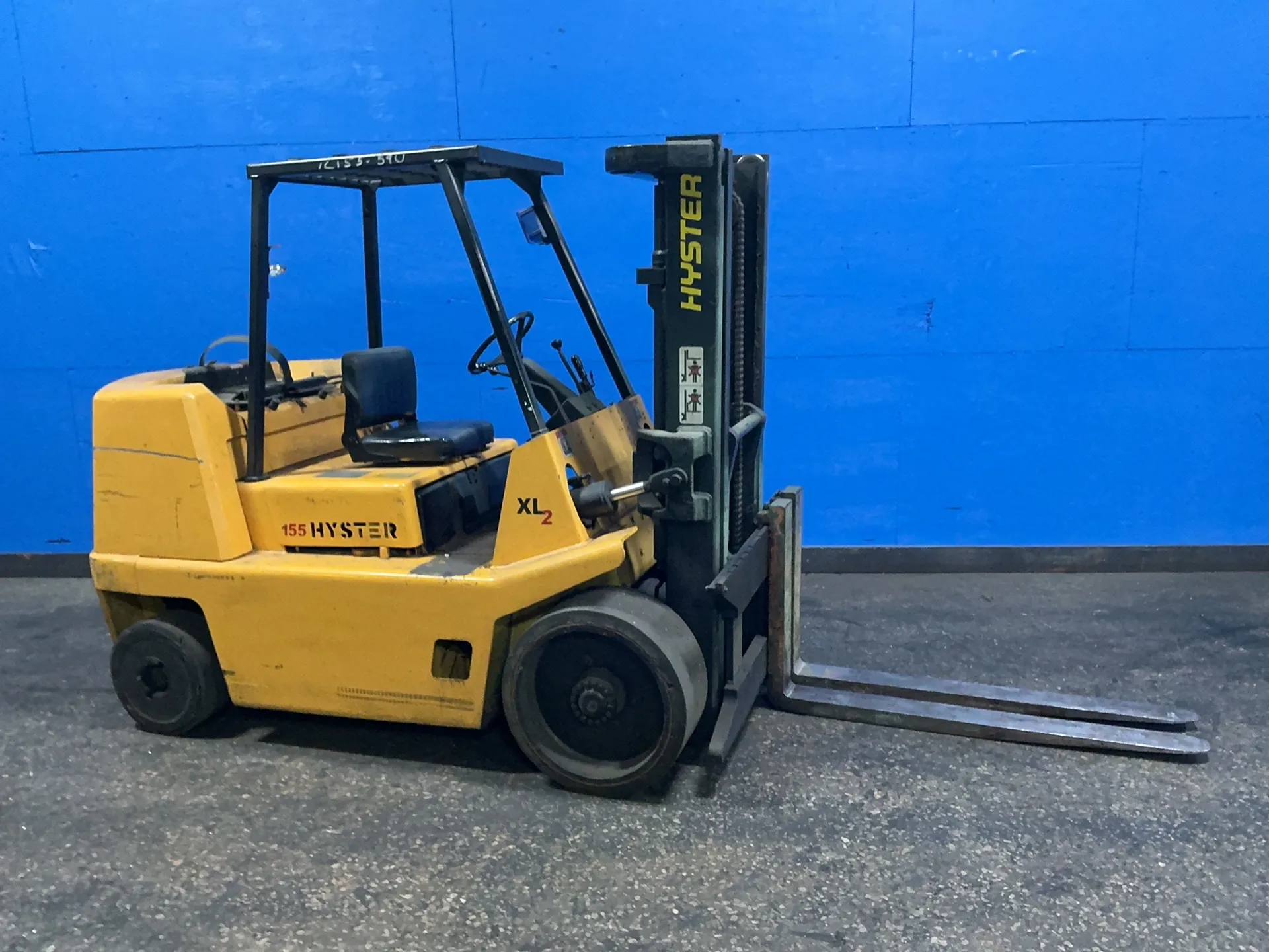 15700 lb. Hyster #S155XL, Propane Forklift, 86" mast height, 6" x 60" forks, 48,897 hours