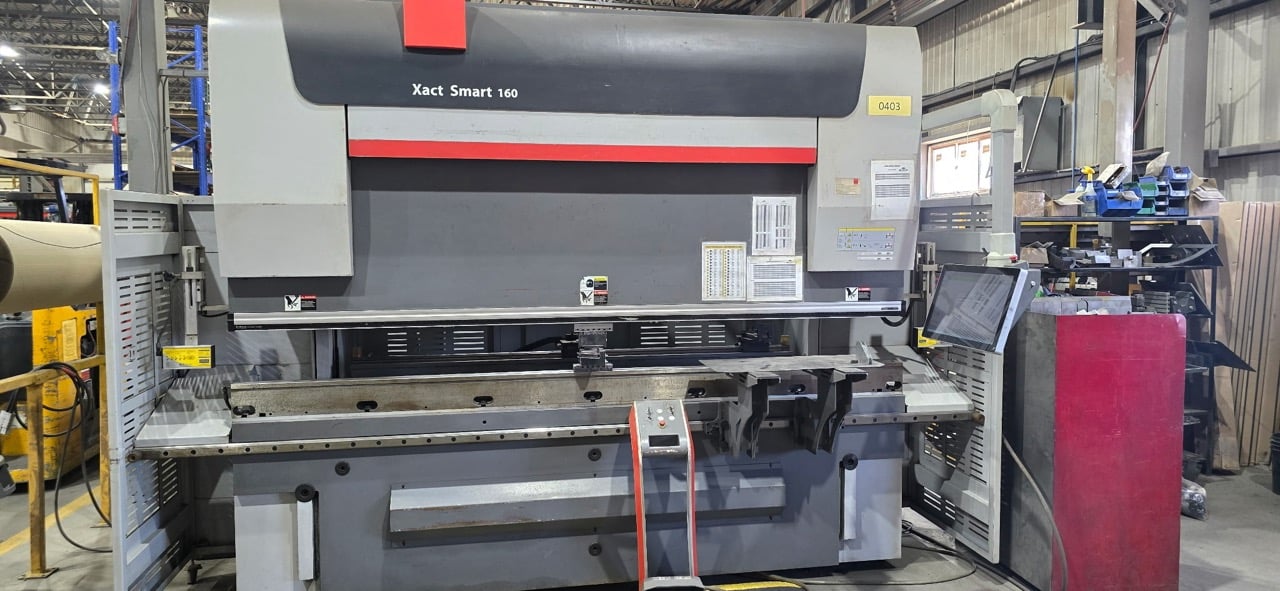 176 Ton, Bystronic #Xact 160/3100, CNC Press Brake, 10' overall, 96" between housings, 18.9" open, 15.75"