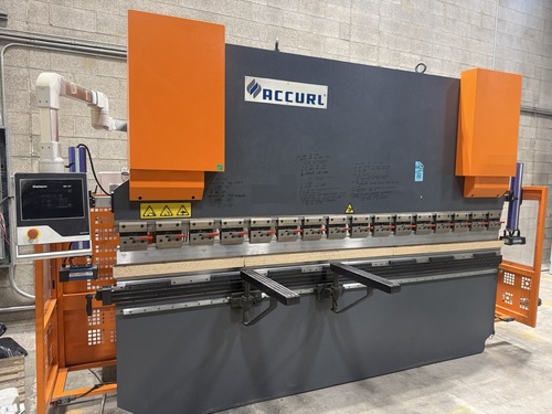 140 Ton, Accurl #Smart Fab, CNC Press Brake, 10' overall, 2-Axis, Delem DA41S cnc, manual crowning, torque