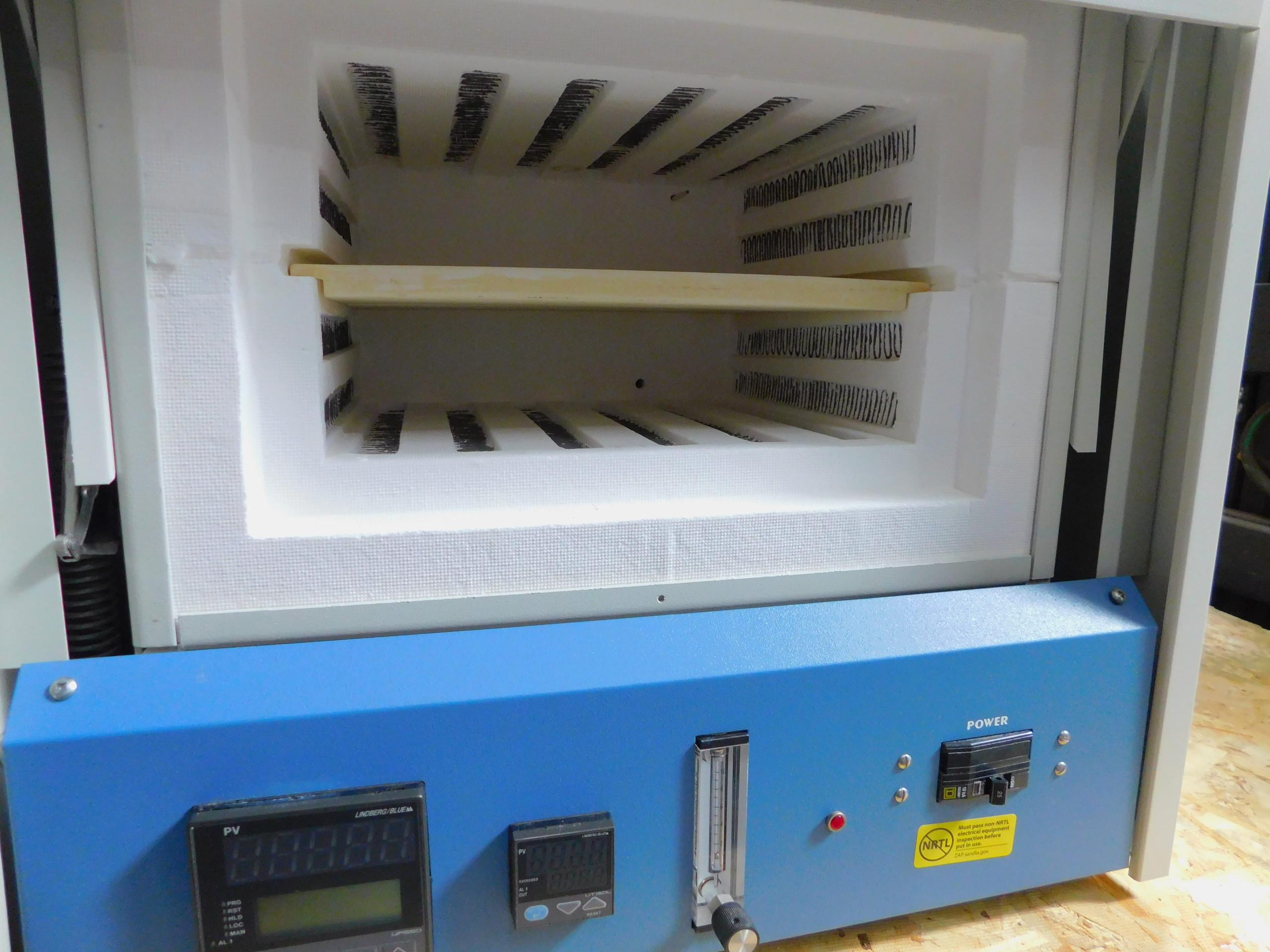 Lindberg/Blue M #BF51732PBFMC-1, Laboratory Box Muffle Furnace, 100-1200° C, AS IS