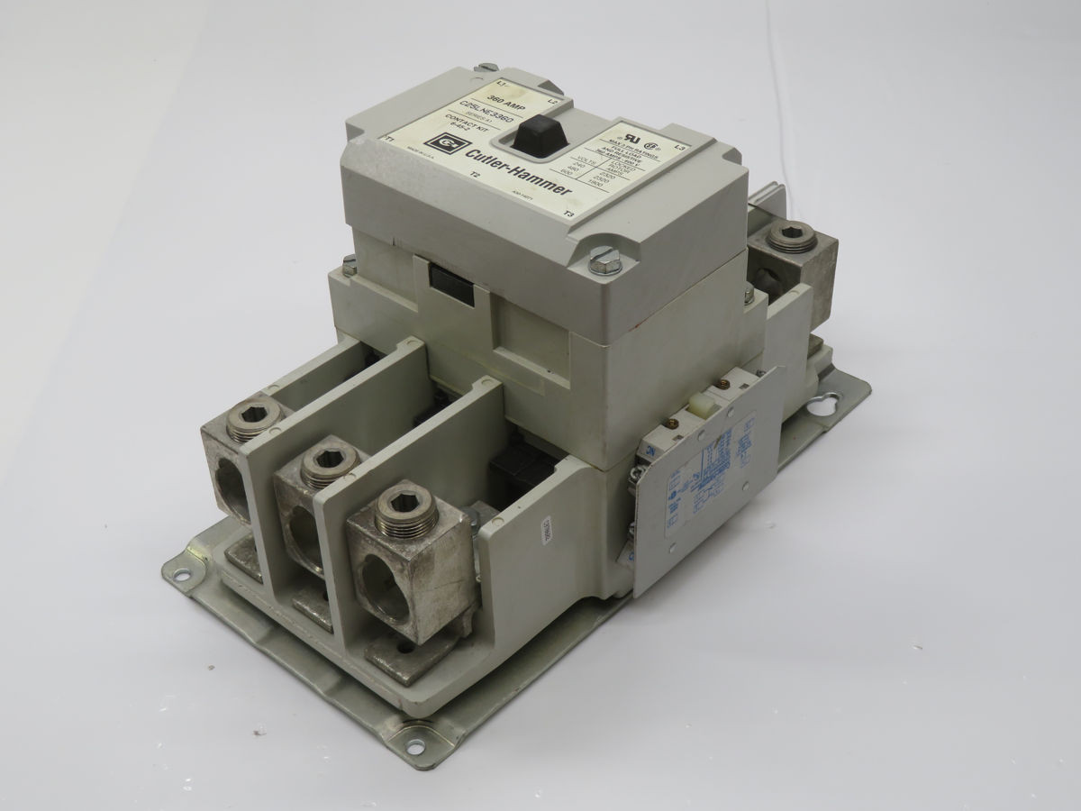 360 Amp, Cutler Hammer #C25LNE3360, Contactor, 3 Pole, 110/120 Volts Coil, 50/60 Hz.