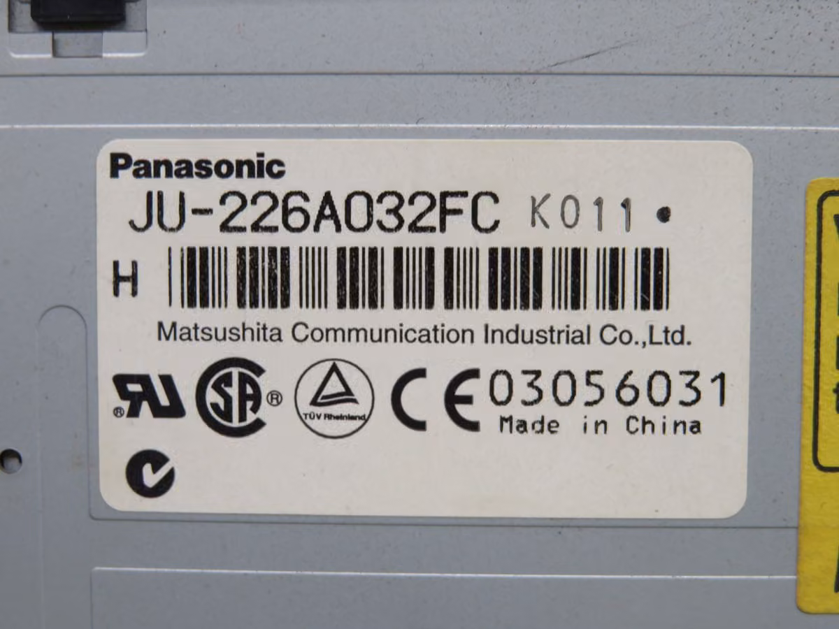 Panasonic #JU-226A032FC, 3.5" 1.44 MB Drive, 500 Kbit/s