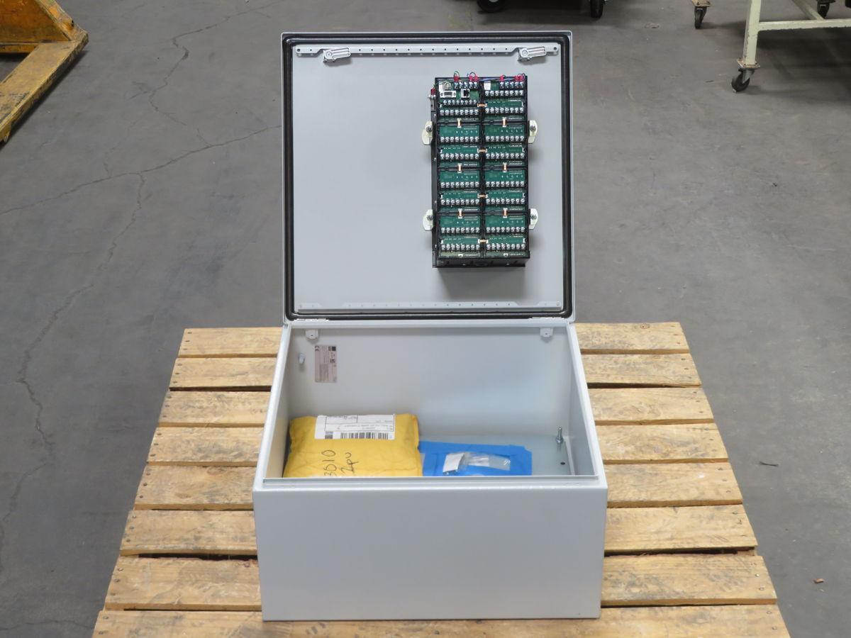 Ametek #250120-01-30-800, Annunciator, 4 Inputs, 24 Volts DC, ISA-18.1 F1A, Panel Mount
