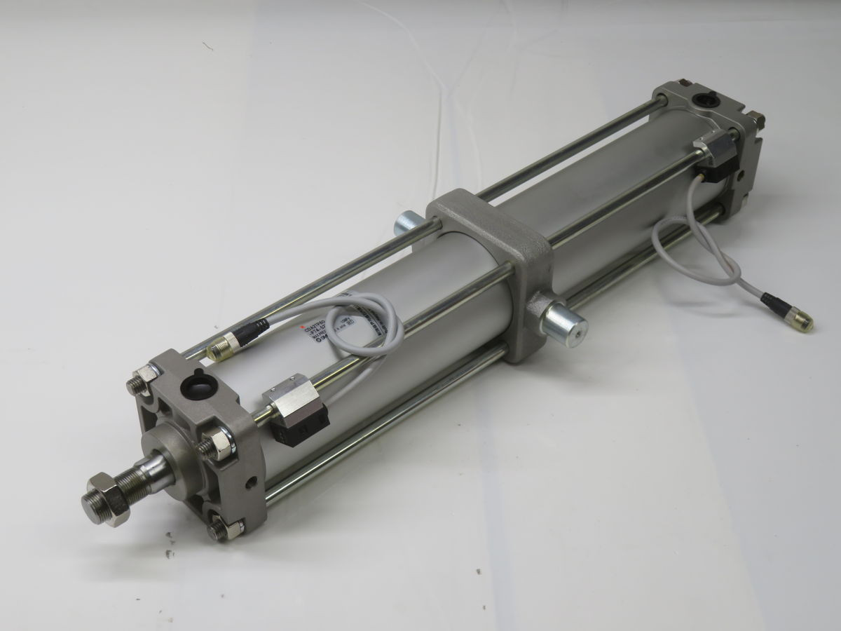 SMC #CDA2TP80-450-P74-527, High Magnetic Field Resistant Tie-Rod Pneumatic Cylinder
