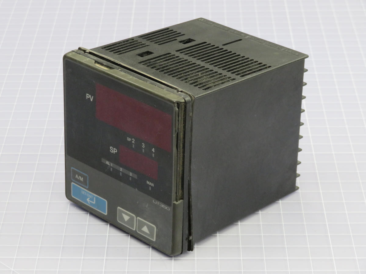 Yokogawa #UT350, Digital Indicating Controller, Dual LED, 1/4 DIN, 100-240 Volts AC, 50/60 Hz.