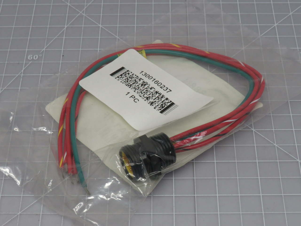 Allen Bradley #888N-M5AFA1-1F, Mini Male Receptacle, 5 Pin, 16 AWG, 1', LOT of 70
