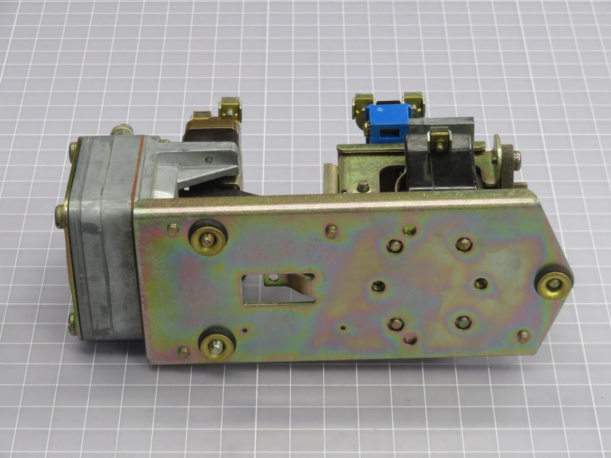 Square D #9050-B0-2E, Time Delay Relay