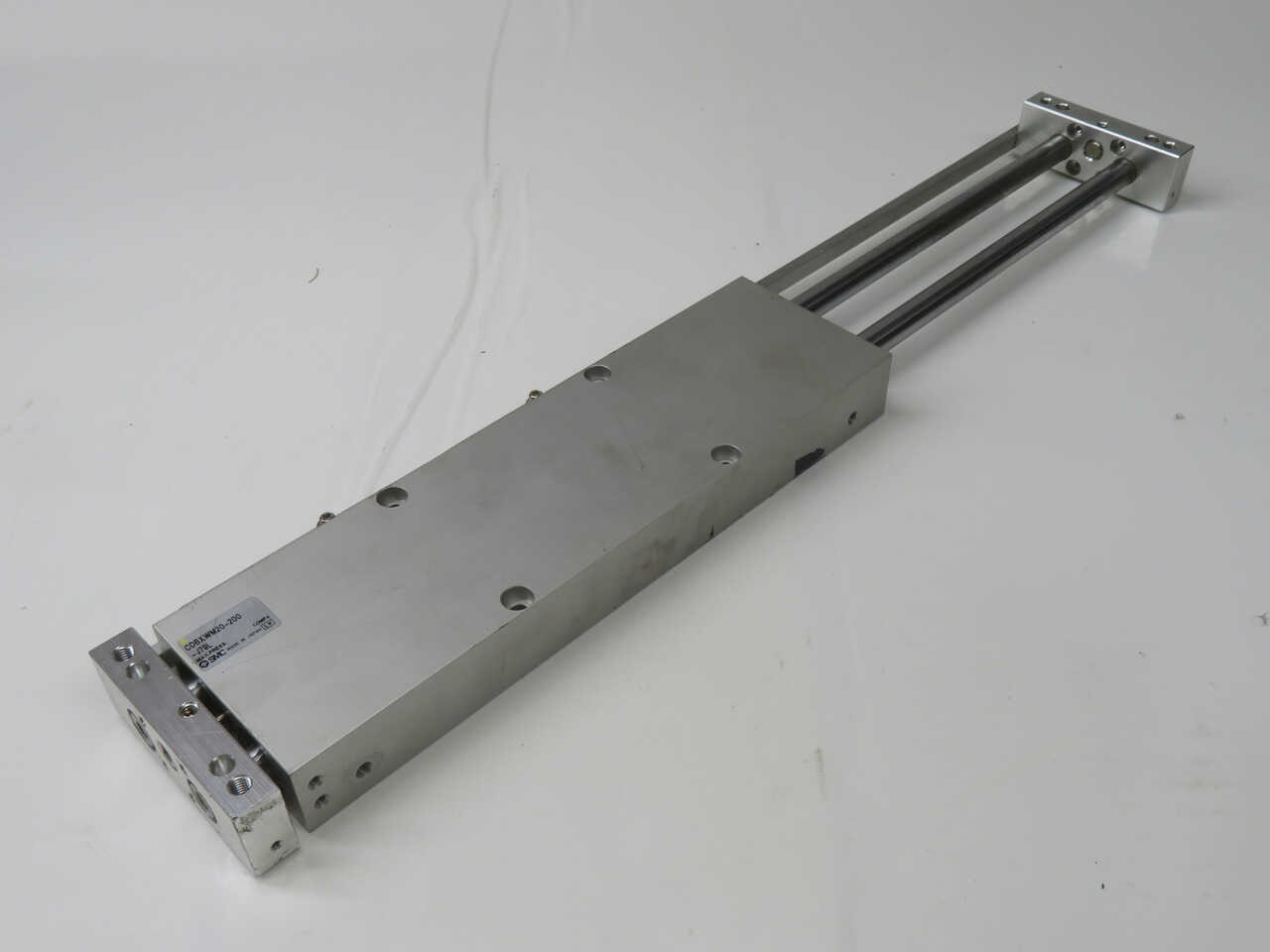 SMC #CDBXWM20-200-J79L, CXW Slide Bearing Guided Cylinder