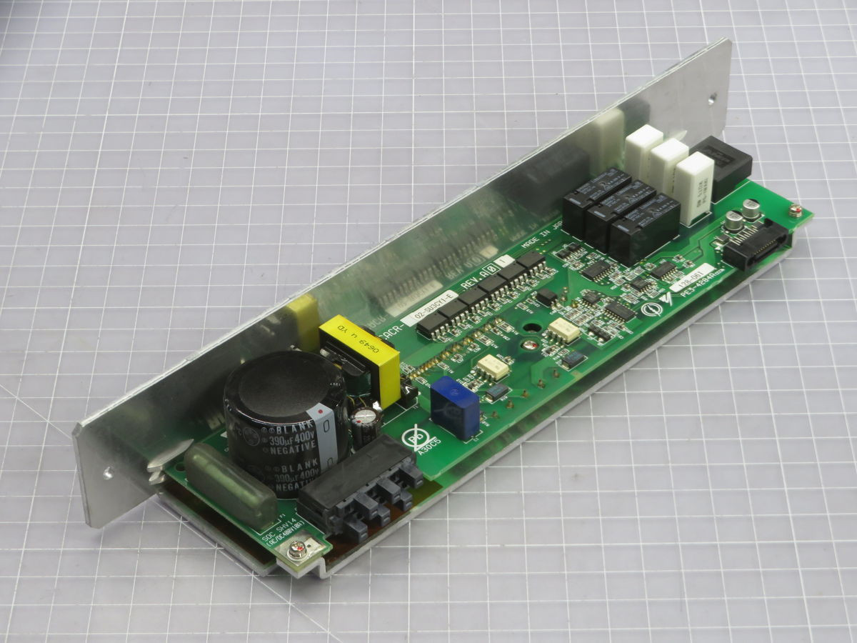 Yaskawa #CACR-02-SU3CY1-E, Servopack Drive