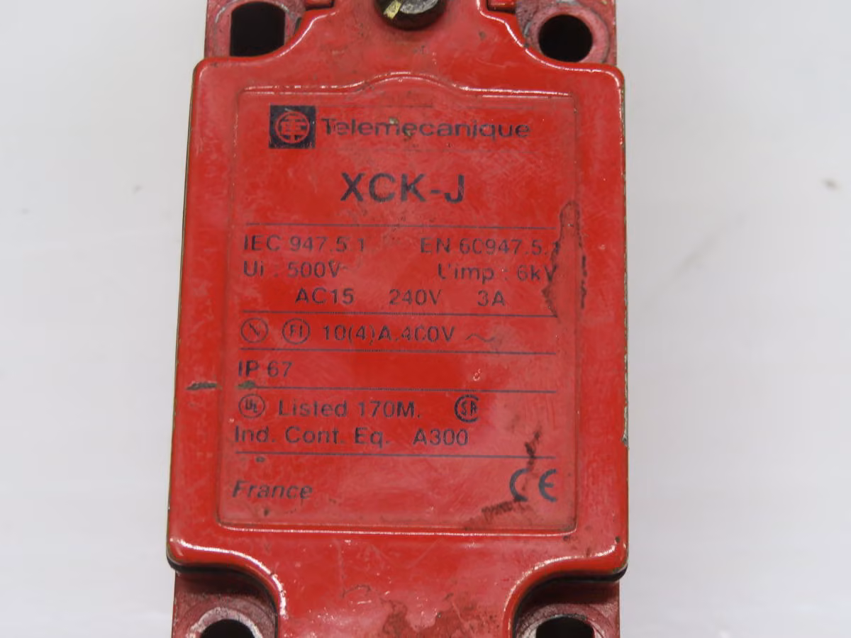Telemecanique #XCK-J, Safety Limit Switch