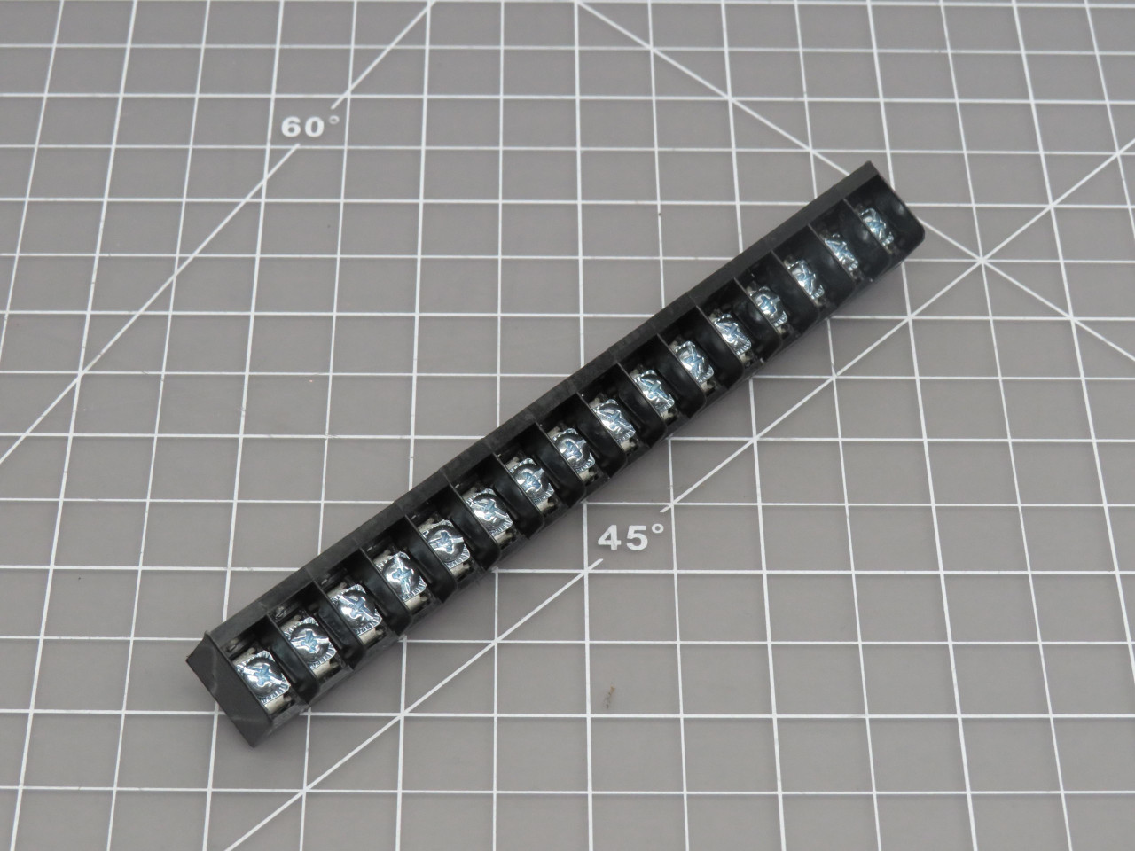 Molex #0386907816, Barrier Strip, 16 Circuit, 0.325" Pitch, LOT of 90
