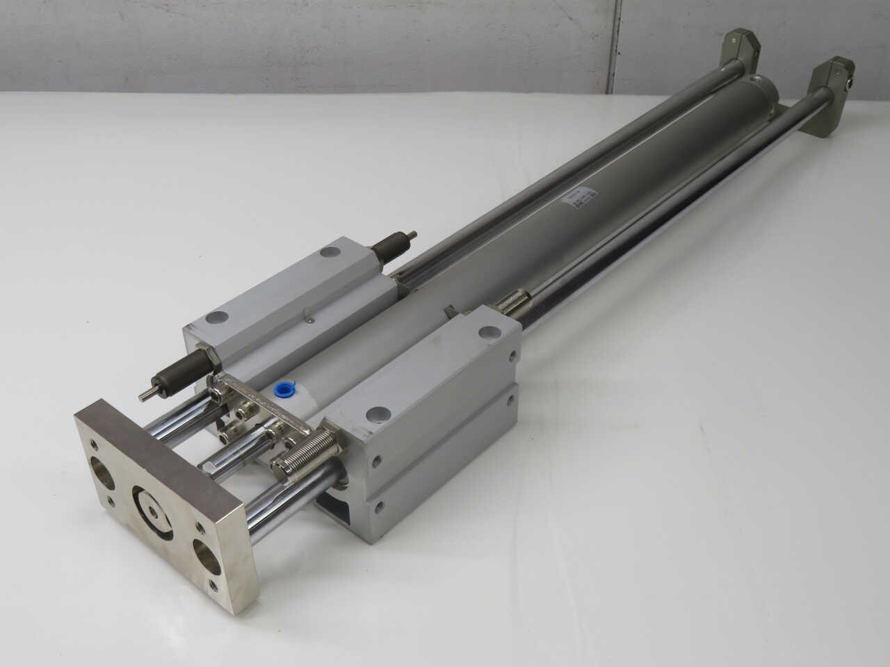 SMC #MGGMB50-650, Pneumatic Guided Cylinder, 145 PSI. Max