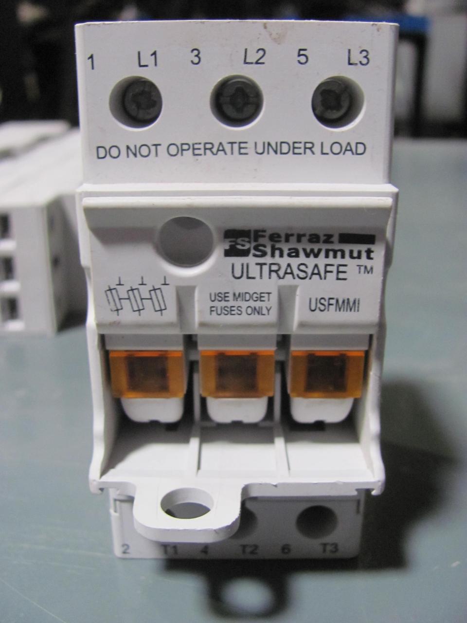 Image for Ferraz Shawmut #USFMMI, UltraSafe Fuse Holder, LOT of 46, AS IS
