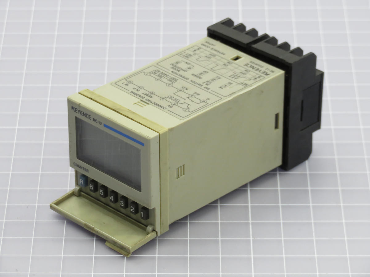 Keyence #RC-12-3102423, Electronic Preset Counter