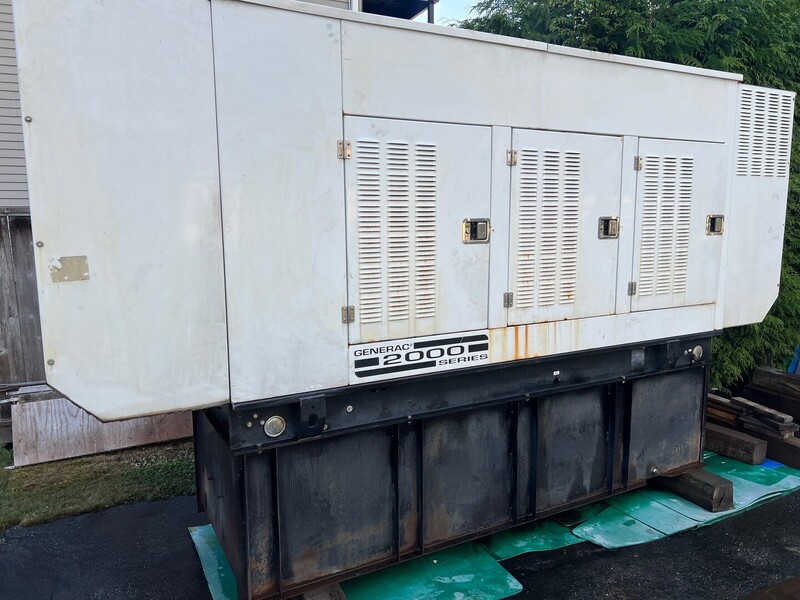 130 KW Generac #2970090100, Diesel Generator Set, 600 Volts, 1800 RPM, integrated fuel tank base, skid