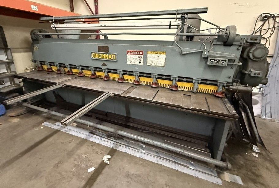 10 gauge x 10' Cincinnati, Mechanical Power Squaring Shear, 3/16" aluminum capacity, 36" back gauge travel