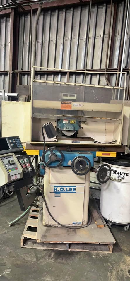 6" x 18" K.O. Lee #S618B, Manual Surface Grinder, 8" x 3/4" x 1-1/4" wheel capacity, Walker electromagnetic