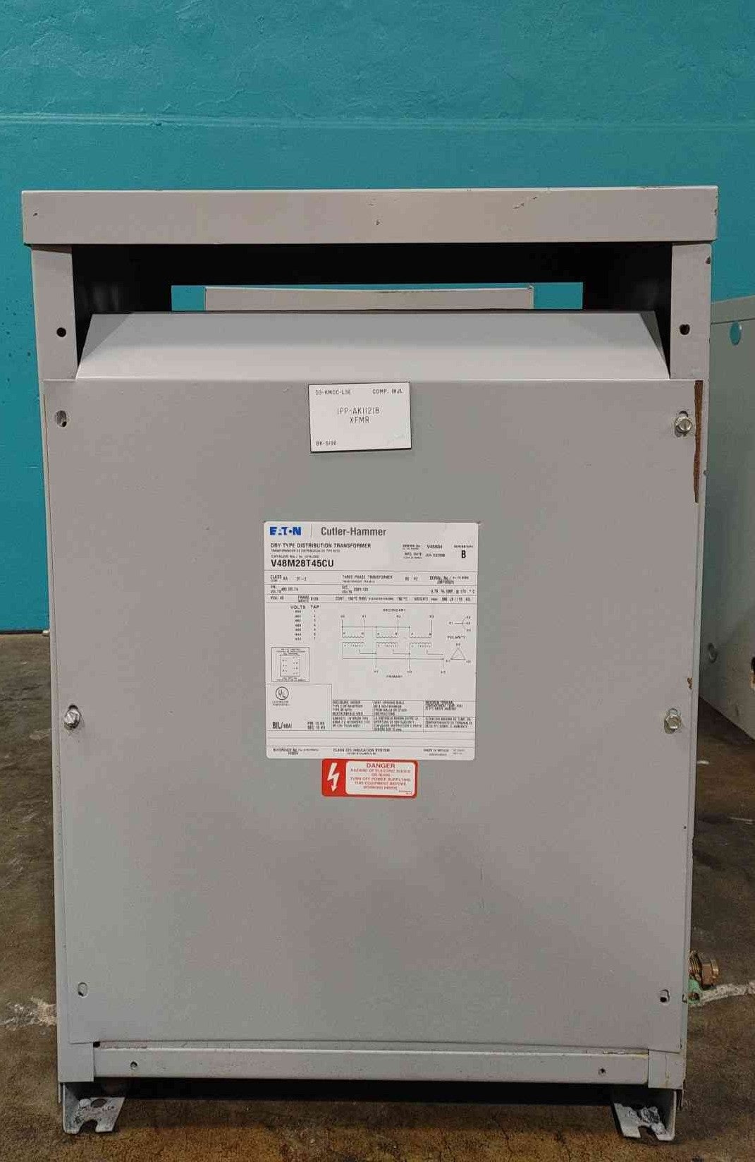 45 KVA 480 Primary, 208Y/120 Secondary, Eaton Cutler-Hammer #V48M28T45CU, Copper, 3 Phase (2 available)