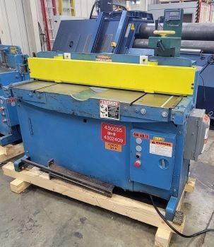 16" gauge x 4' Wysong #H-1652, hydraulic power squaring shear, 52" cut L, 3 HP, 58 SPM, 30" Back Gauge
