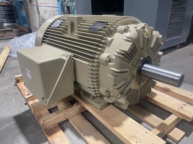250 HP 1800 RPM General Electric, Frame 449T, TEFC BB, 460 Volts, New