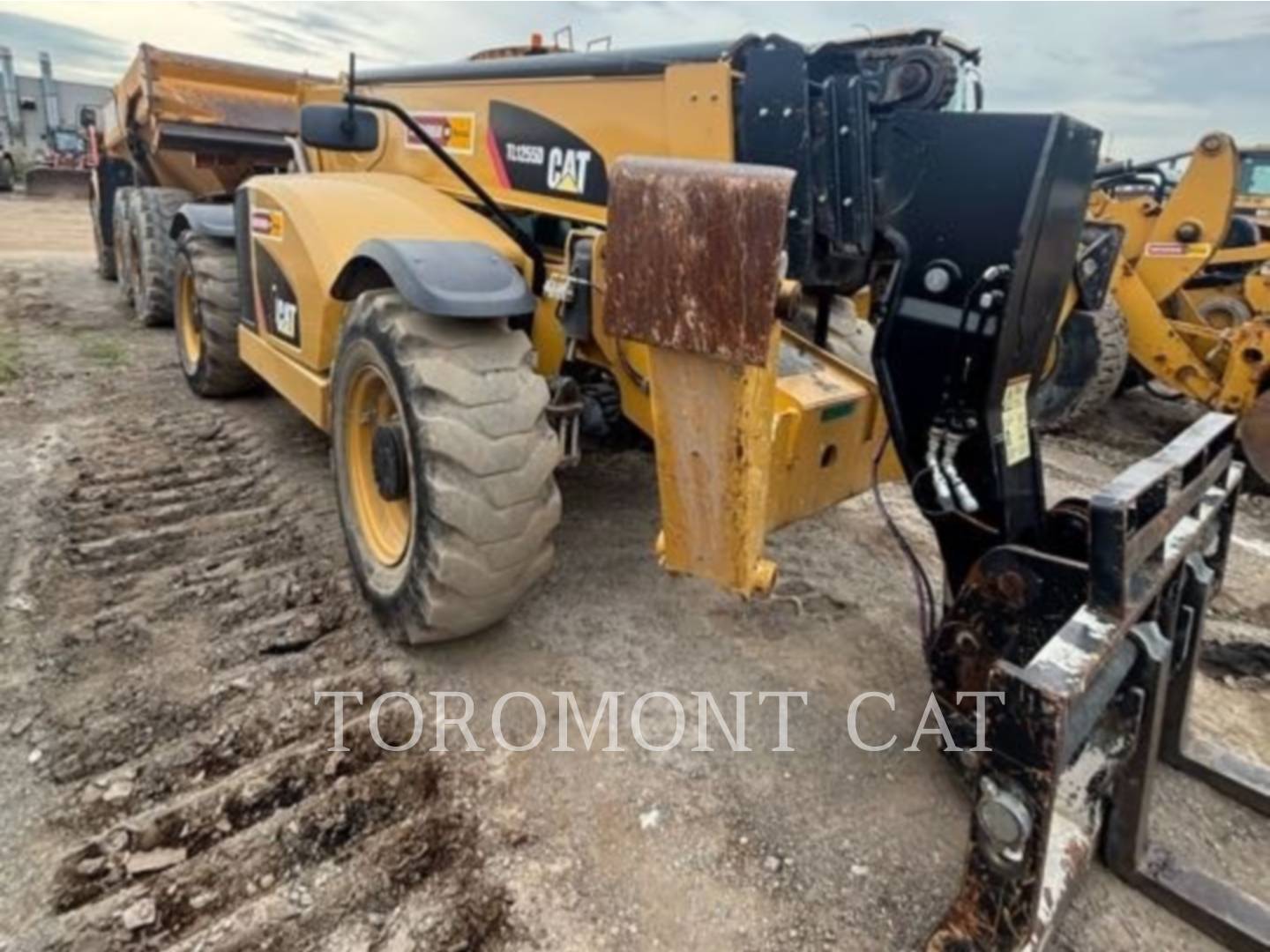 Cat TL1255D, Telehandler, 5140 hours, S/N: ML702319, 2021