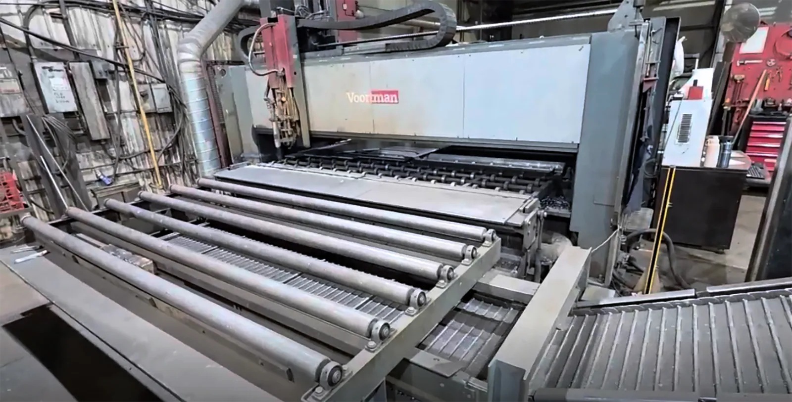 Voortman #V330C, CNC plasma cutting & drilling system, 10' x 20' plate, .25"-6" thickness, VACAM control, 480