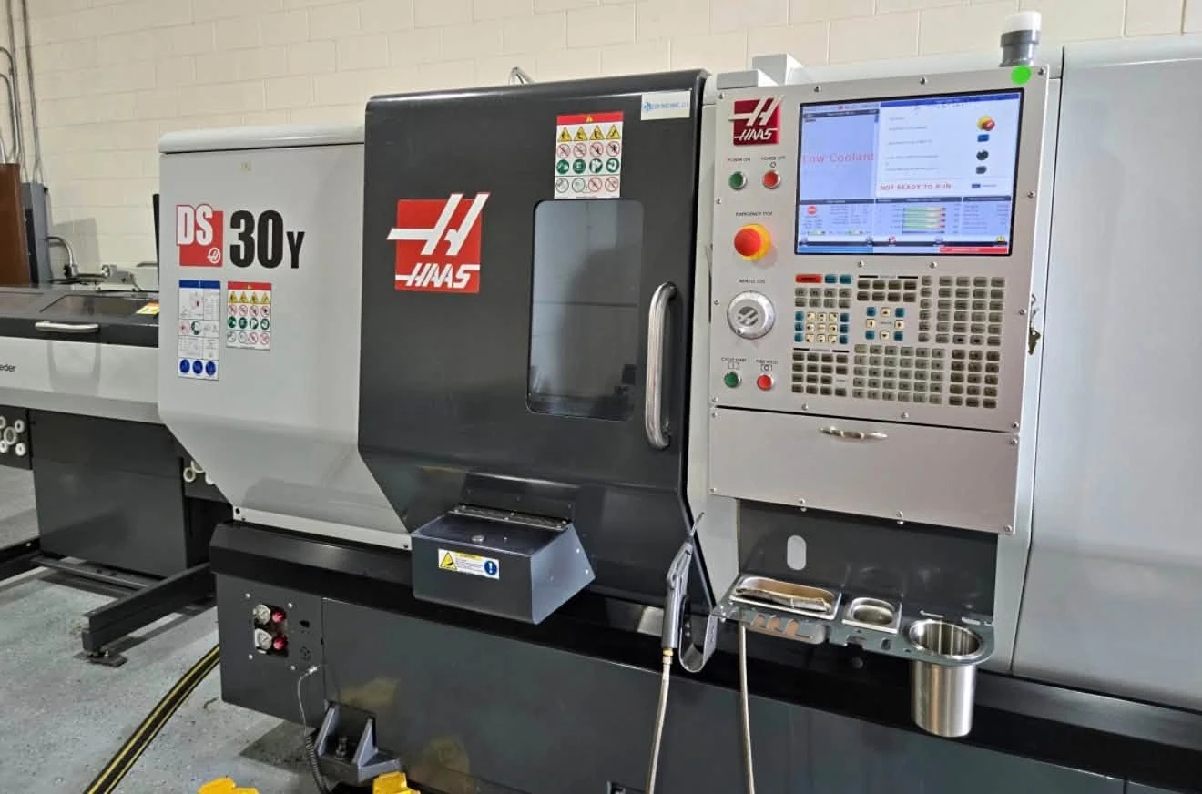 Haas #DS-30Y, CNC Lathe, 31.7" swing, 23" length, 18" turning diameter, 10" chuck, 2" bar, 30 HP, 4800 RPM