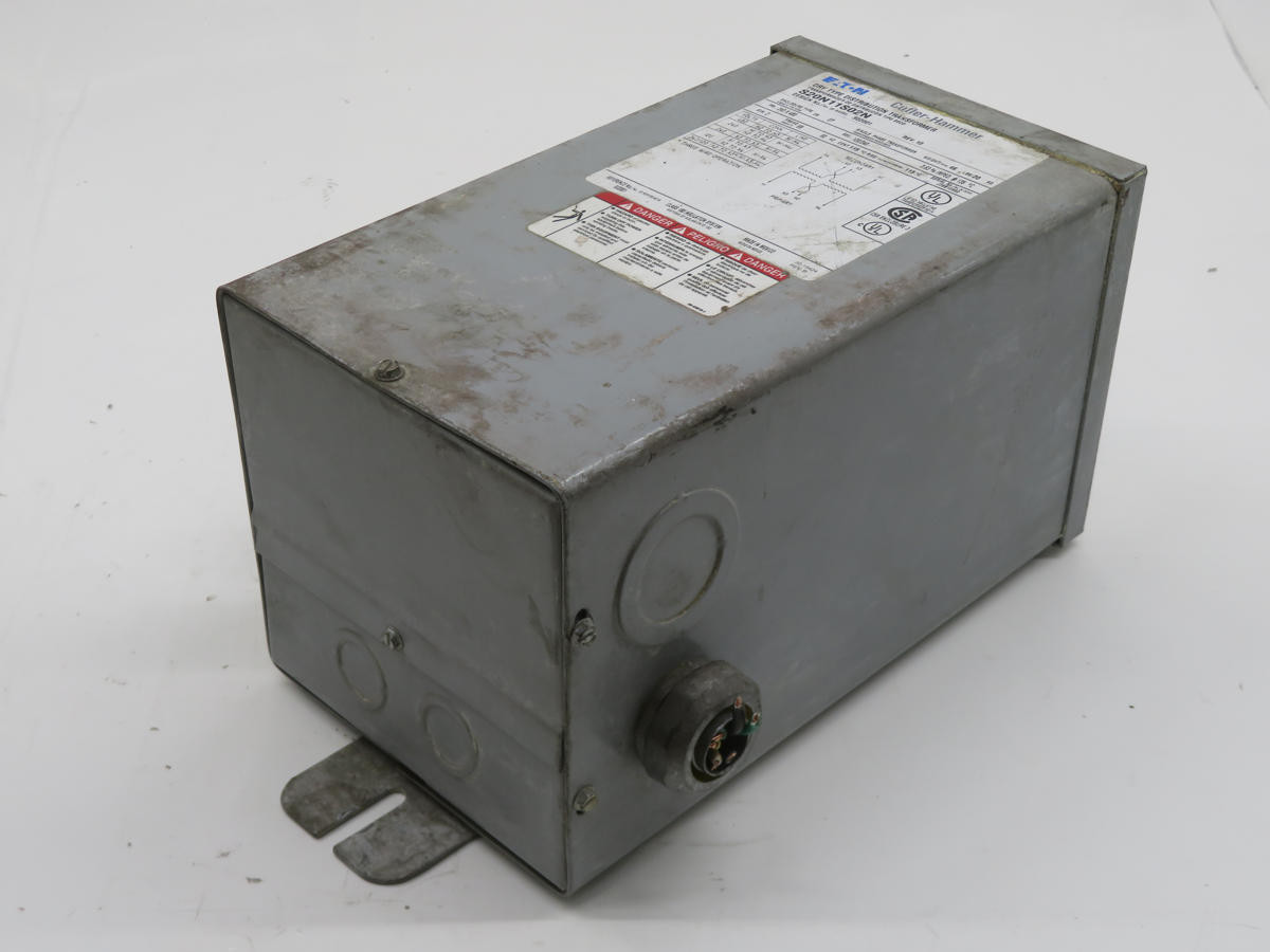 2 KVA 240/480 Primary, 120/240 Secondary, Eaton #S20N11S02N, Dry Type Transformer, 60 Hz, Nema 3R, Single