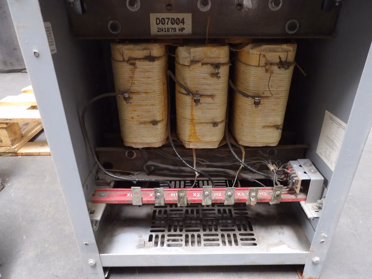 7.5 KVA 460 Delta Primary, 230Y/133 Secondary, Challenger #751-LQ3T-MOD.5, Dry Type Motor Drive Transformer
