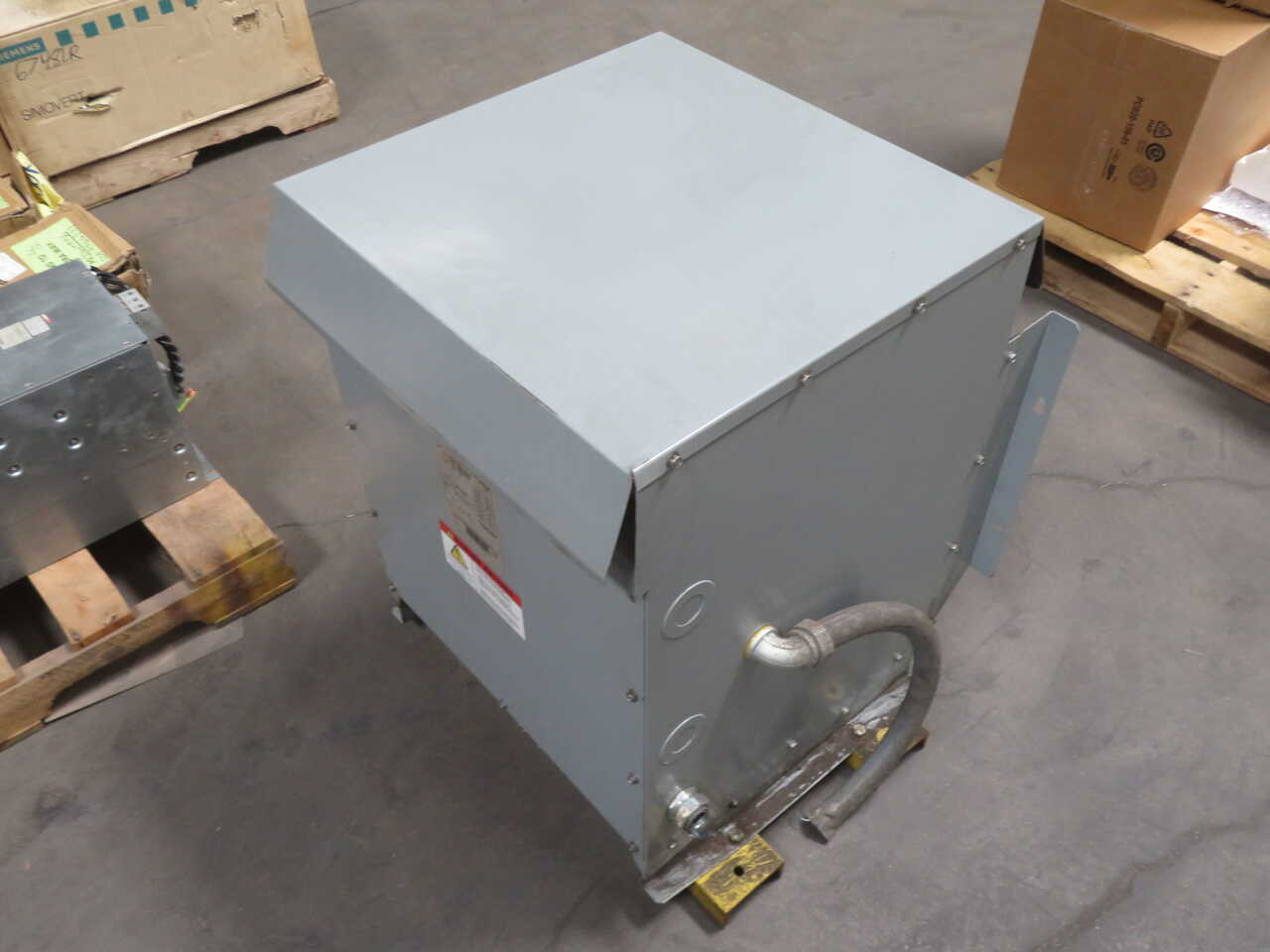 34 KVA 460 Primary, 460Y/266 Secondary, HPS #DM034JJS, Dry Type Drive Isolation Transformer, 60 Hz, Nema 3R