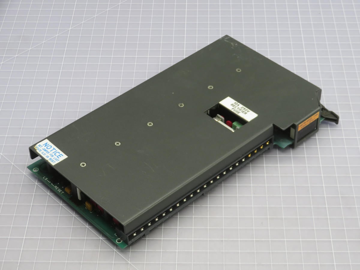 Allen-Bradley #1771-OAD, Output Module (2 available)
