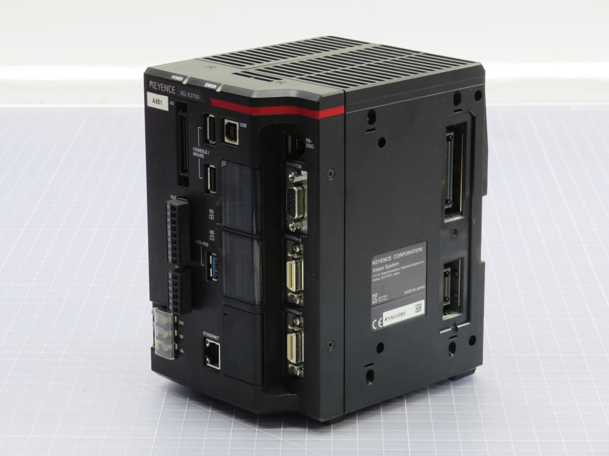 Keyence #XG-X2500, 5, PLC, 5 MP Camera, 2X Gige Cam Support, 8 DI, 14 DO, 24 VDC Power (2 available)