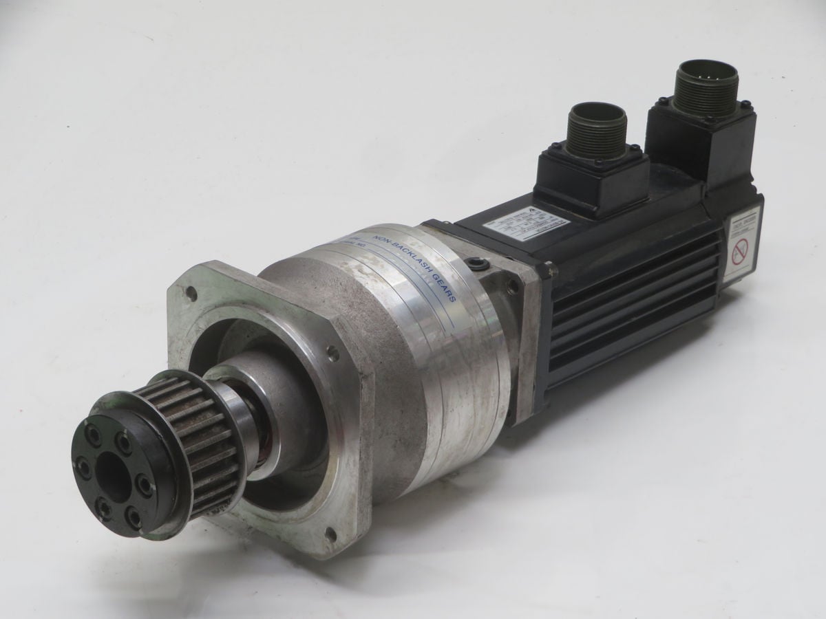 0.3 kW Yaskawa #USAREM-03CFJ51, AC Servo Motor, 3000 RPM