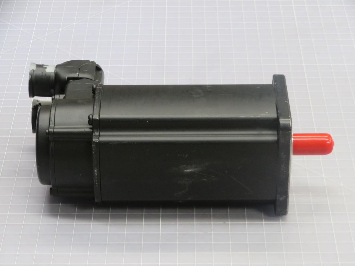 1.4 kW Rexroth #R911321001, Servo Motor, 3000 RPM, 4.5 Nm, IP65, with brake