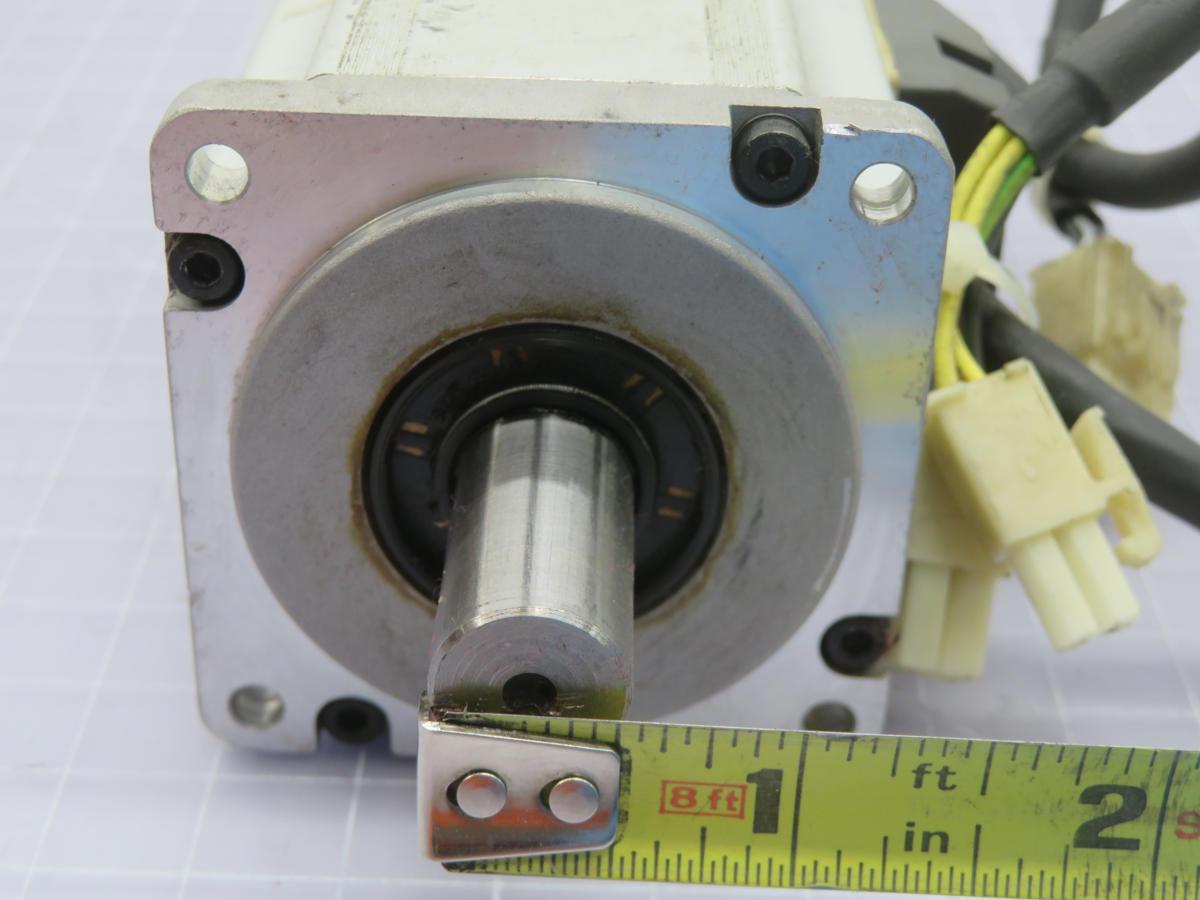 0.4 kW Panasonic #MSMD042P1D, Servo Motor, 200 Volts, with brake