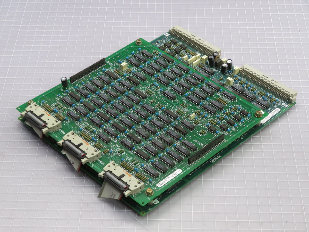 Merlin Gerin #6739809XD-4E, Circuit Board