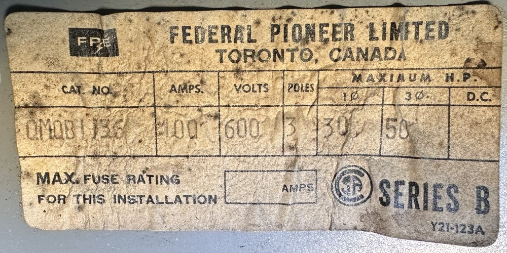 100 Amp. Federal Pioneer / Pacific, Switchmatic, Twin Fusible Panelboard Switch, 100A/100A, 600VAC, 3-Pole