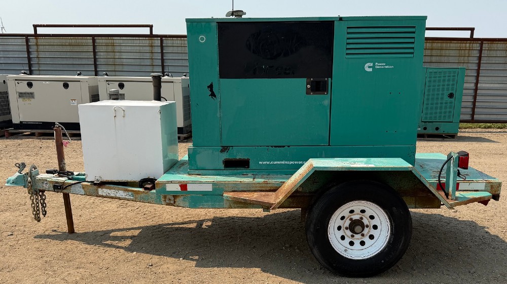 20 kw Onan / Kubota Trailer-Mounted Diesel Generator