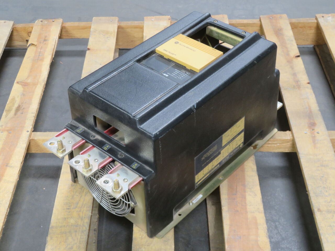 5-300 HP Allen-Bradley #150-A360NBD, SMC-50 Solid State Motor Controller, 360 Amp, 200-480 Volts