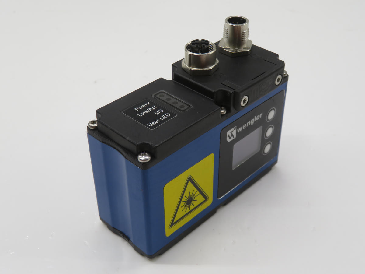 Wenglor #MLSL133, Photoelectric Sensors, 30-180 mm Z-Range, 0.05 mm Res, 1000 Scan Rate, IP67 (2 available)
