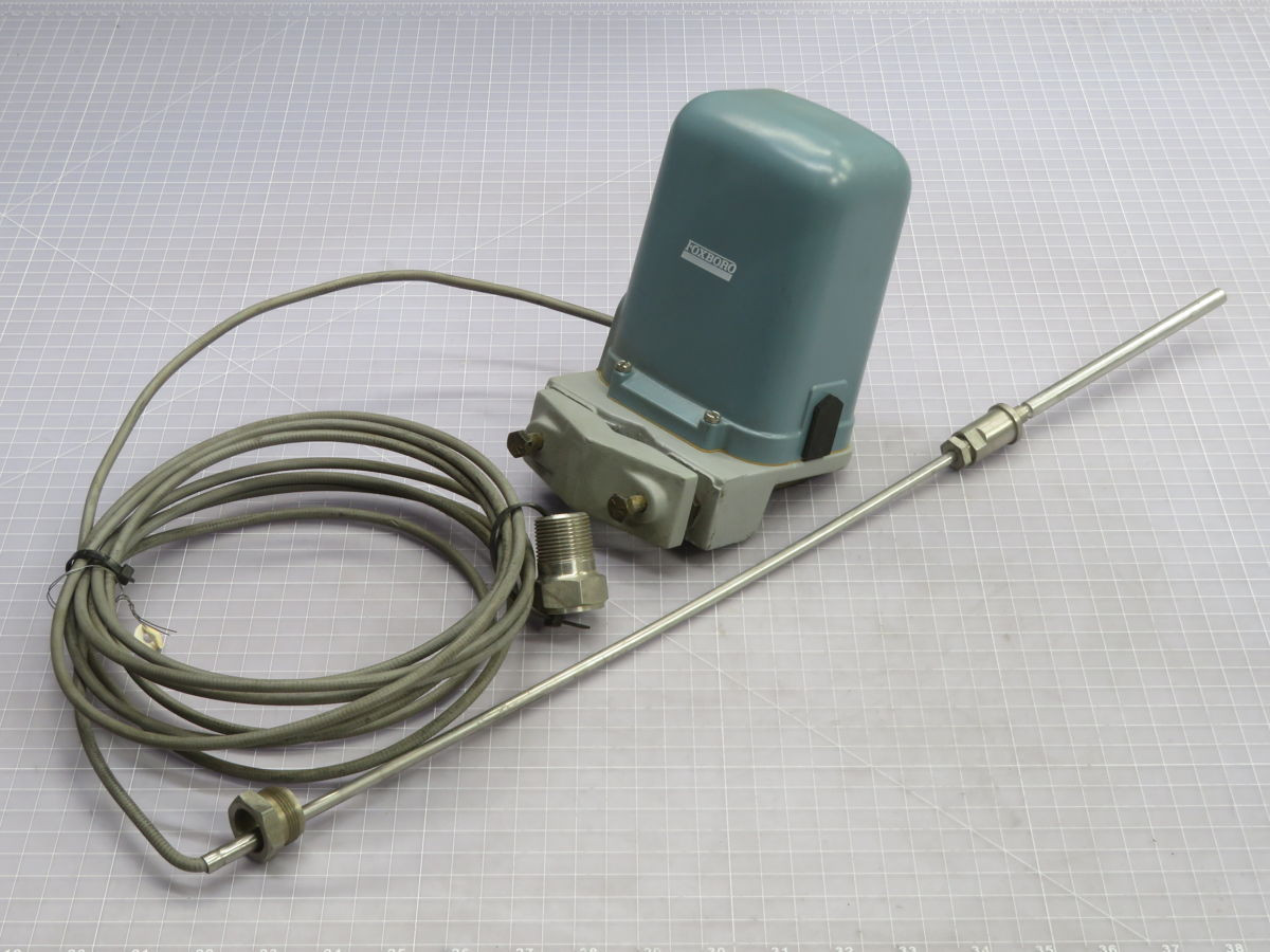 Foxboro #12A, Temperature Transmitter, 50-200C Input Range, 3-15PSI Pneumatic Output, 0.5% Span Accuracy