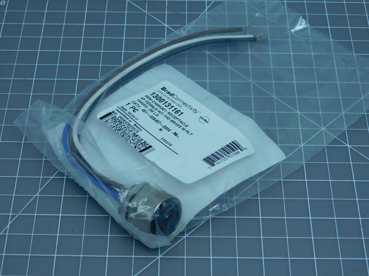 Molex #1300131161, Brad Connectivity Mini-Change Receptacle 4P Female Int-Thd Bra, LOT of 120
