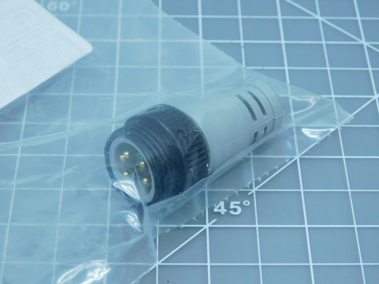 Molex #1300390370, Brad Connectivity Devicenet 5P Male Connectors 7/8"-16 Gr, LOT of 60