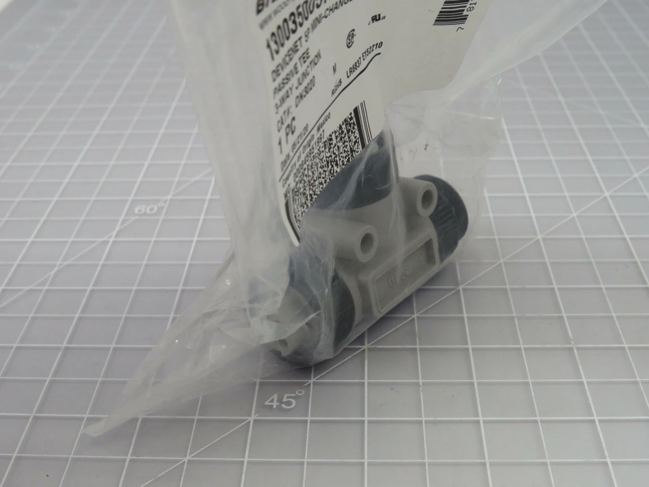Molex #1300350057, Brad Connectivity Standard Circular Connector Mc 5P Tee Passive, LOT of 50