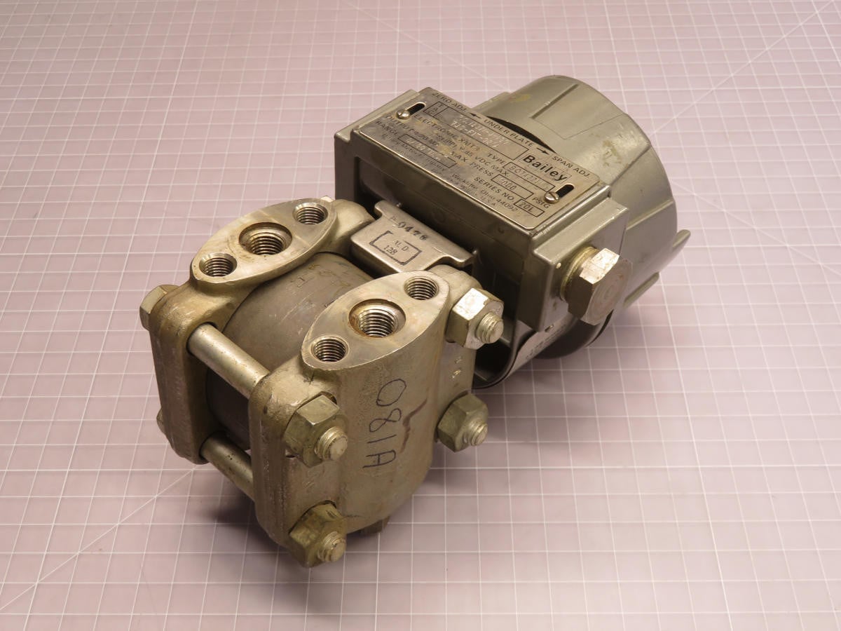 Bailey #BQ74221, Pressure Transmitter