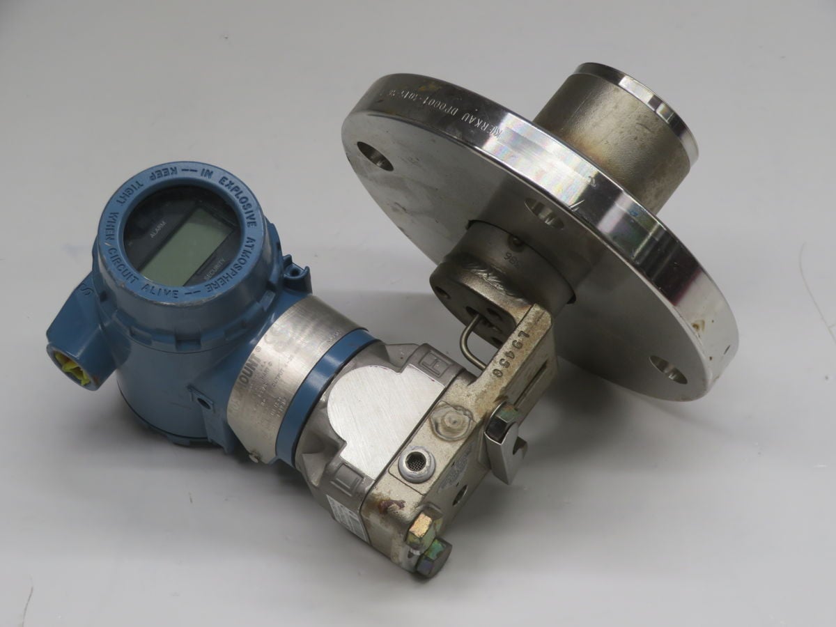 Rosemount #03031-0761-0032, Flow Transmitter