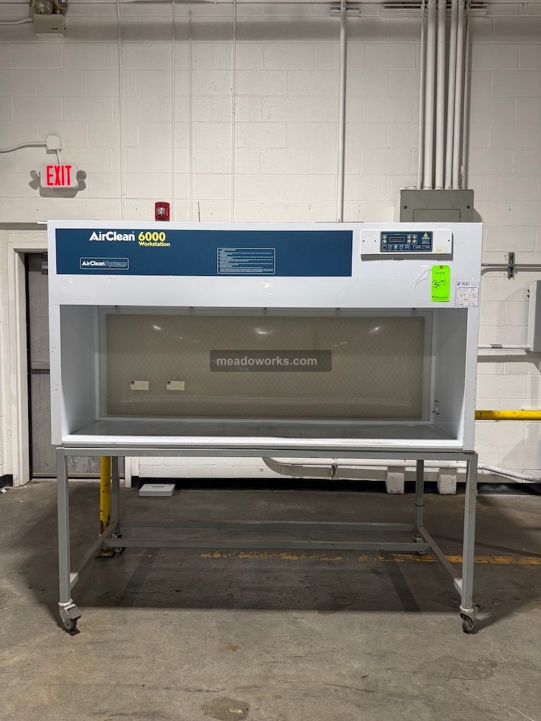 Airclean Technologies Systems #AC6000HLF, Fume Hood, 110 V.