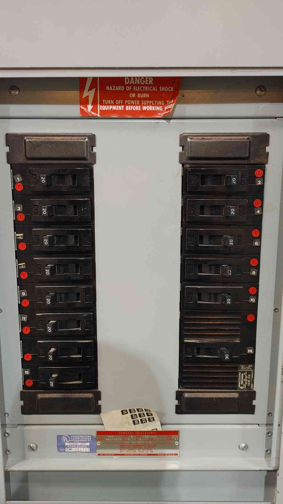 100 Amp. General Electric, NHB, Panelboard, 480Y/277 Volts, 3 phase, w/ GE TED breakers, (13) 20A 1-pole &